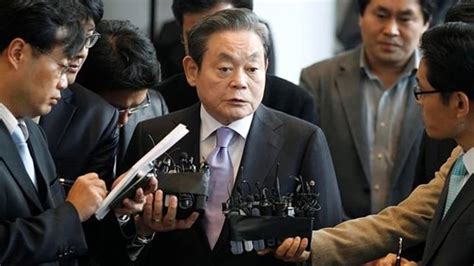 S­a­m­s­u­n­g­ ­Y­ö­n­e­t­i­m­ ­K­u­r­u­l­u­ ­B­a­ş­k­a­n­ı­ ­L­e­e­ ­K­u­n­-­H­e­e­ ­H­a­y­a­t­ı­n­ı­ ­K­a­y­b­e­t­t­i­